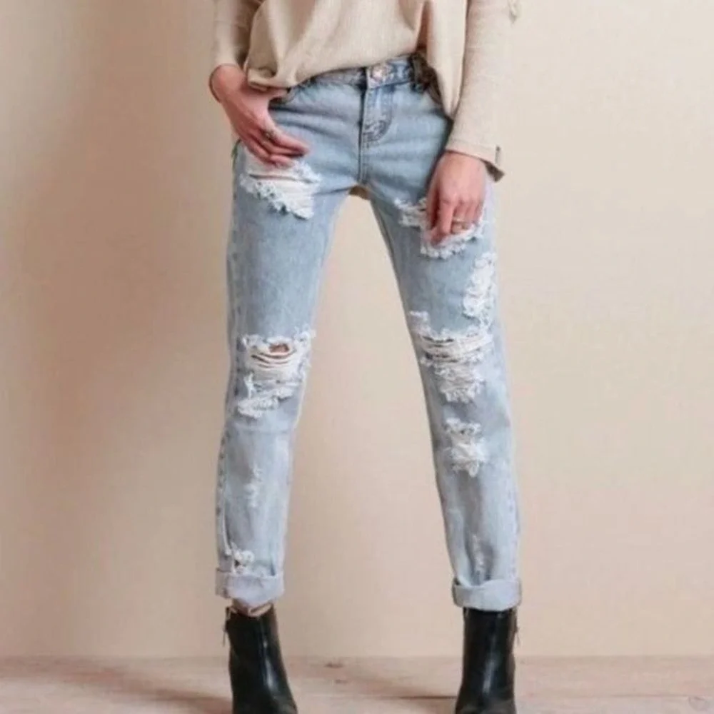 One X ONETEASPOON Women AWESOME BAGGIES Distressed Light Wash Jeans